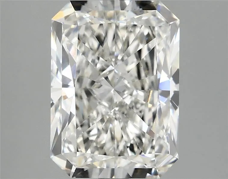 3.38ct Radiant Lab Grown Diamond (Colour G, Clarity VS1, IGI Certified)