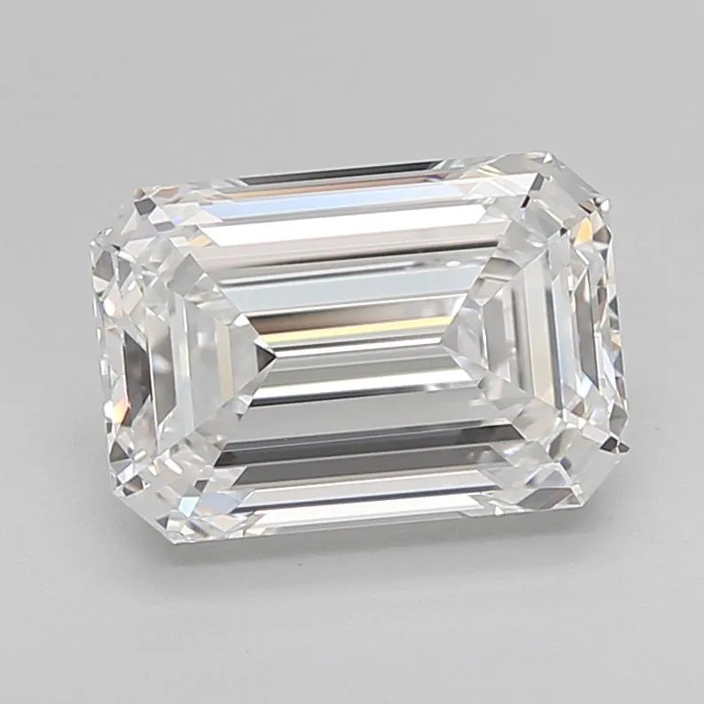 3.39ct Emerald Lab Grown Diamond (Colour E, Clarity VVS1, Cut EX, IGI Certified)
