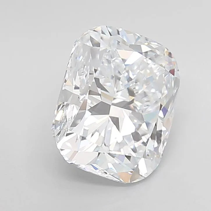 3.43ct Cushion modified Lab Grown Diamond (Colour E, Clarity VVS1, IGI Certified)