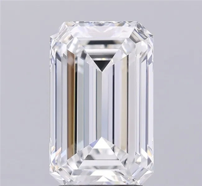 3.43ct Emerald Lab Grown Diamond (Colour E, Clarity VVS1, IGI Certified)