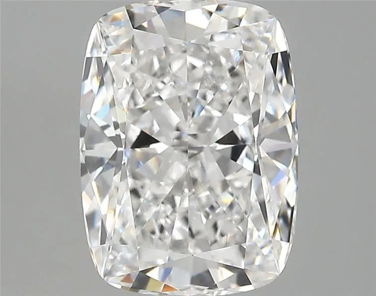 3.45ct Cushion modified Lab Grown Diamond (Colour E, Clarity VVS2, IGI Certified)