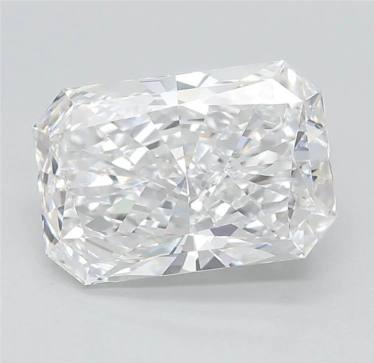 3.50ct Radiant Lab Grown Diamond (Colour D, Clarity IF, Cut EX, IGI Certified)