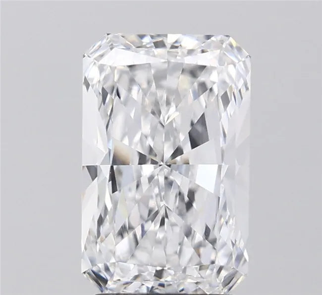 3.50ct Radiant Lab Grown Diamond (Colour D, Clarity VVS2, IGI Certified)