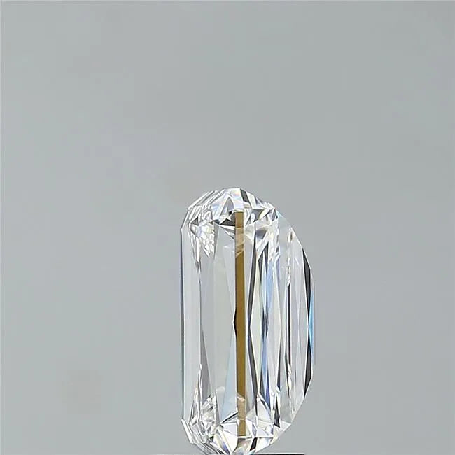 3.51ct Radiant Lab Grown Diamond (Colour D, Clarity VVS1, IGI Certified)