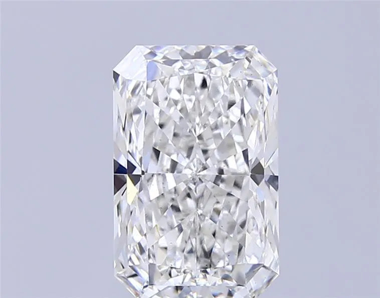 3.51ct Radiant Lab Grown Diamond (Colour F, Clarity VS2, IGI Certified)