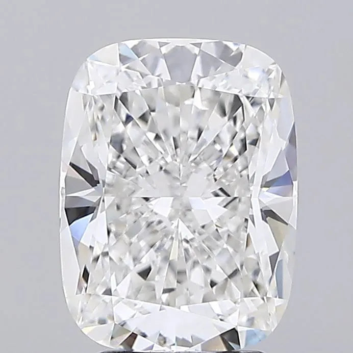 3.52ct Cushion modified Lab Grown Diamond (Colour E, Clarity VVS2, IGI Certified)