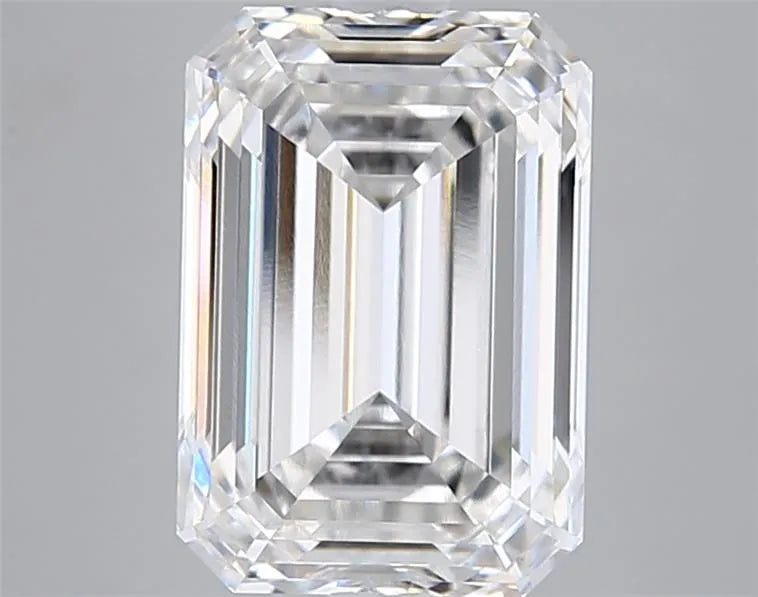 3.53ct Emerald Lab Grown Diamond (Colour E, Clarity VVS1, IGI Certified)