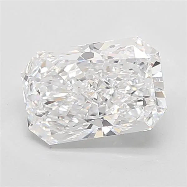 3.53ct Radiant Lab Grown Diamond (Colour D, Clarity IF, IGI Certified)