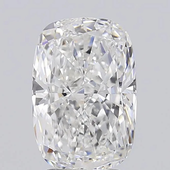 3.54ct Cushion modified Lab Grown Diamond (Colour E, Clarity VVS2, IGI Certified)