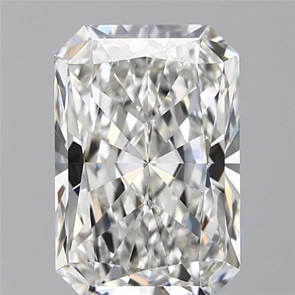 3.54ct Radiant Lab Grown Diamond (Colour E, Clarity VVS2, IGI Certified)