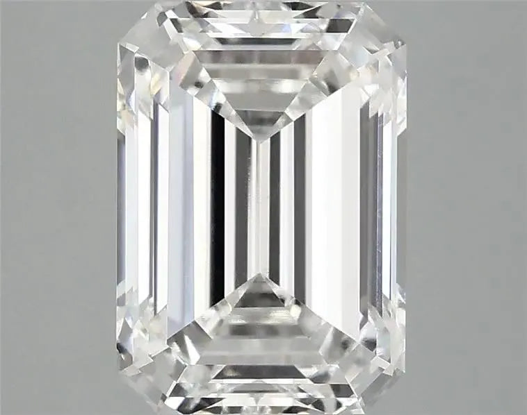 3.56ct Emerald Lab Grown Diamond (Colour F, Clarity VVS2, IGI Certified)