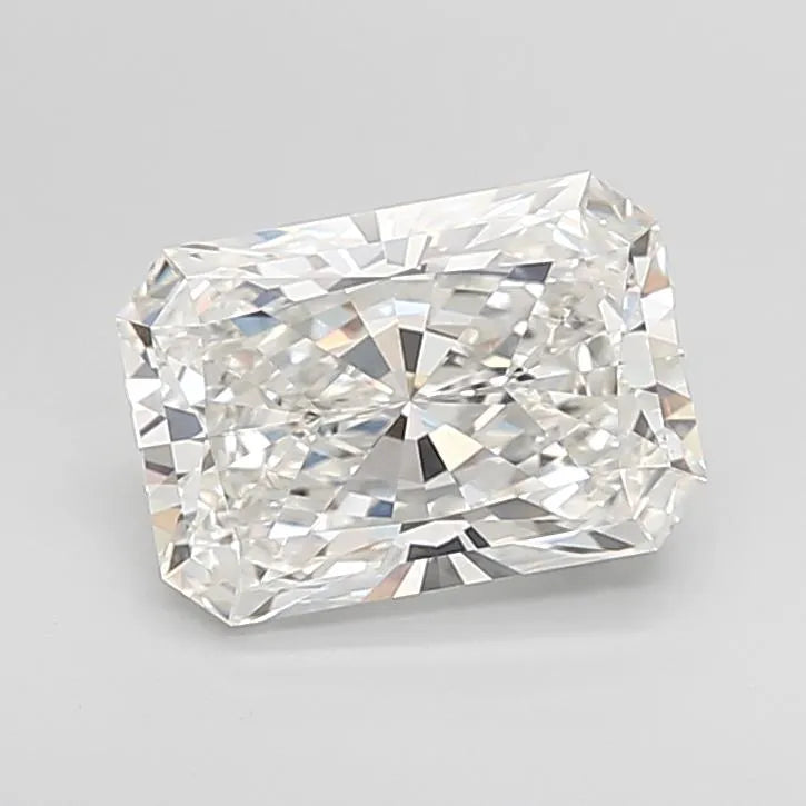 3.56ct Radiant Lab Grown Diamond (Colour G, Clarity VVS2, IGI Certified)