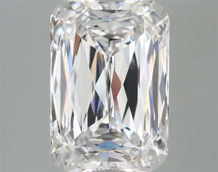 3.58ct Cushion modified Lab Grown Diamond (Colour F, Clarity VVS2, IGI Certified)