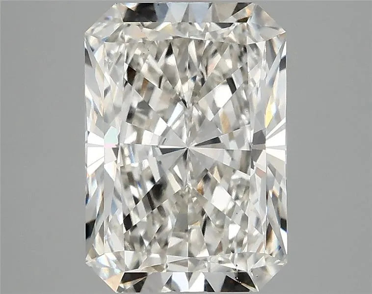 3.58ct Radiant Lab Grown Diamond (Colour G, Clarity VS2, IGI Certified)
