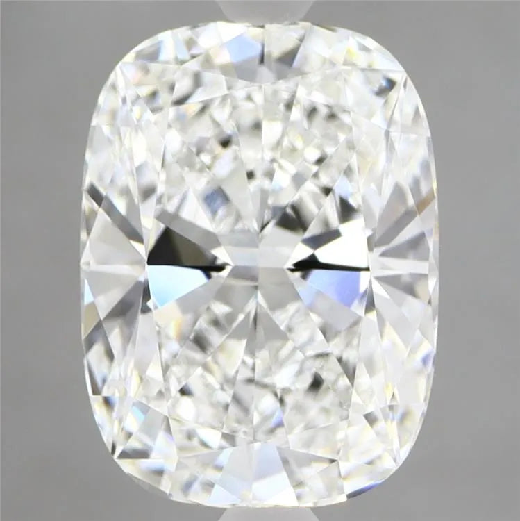 3.59ct Cushion modified Lab Grown Diamond (Colour F, Clarity VVS2, IGI Certified)