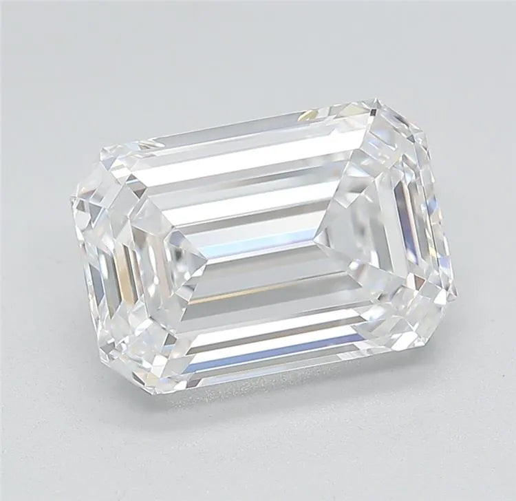 3.59ct Emerald Lab Grown Diamond (Colour D, Clarity VVS1, GIA Certified)