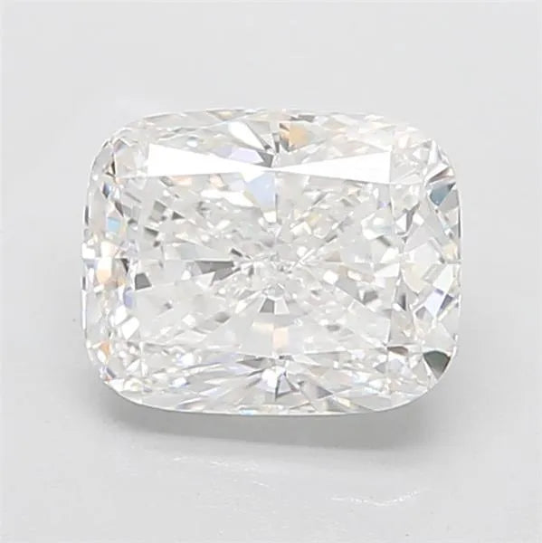 3.60ct Cushion modified Lab Grown Diamond (Colour E, Clarity VVS2, IGI Certified)