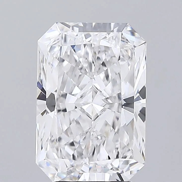 3.60ct Radiant Lab Grown Diamond (Colour D, Clarity VVS2, IGI Certified)