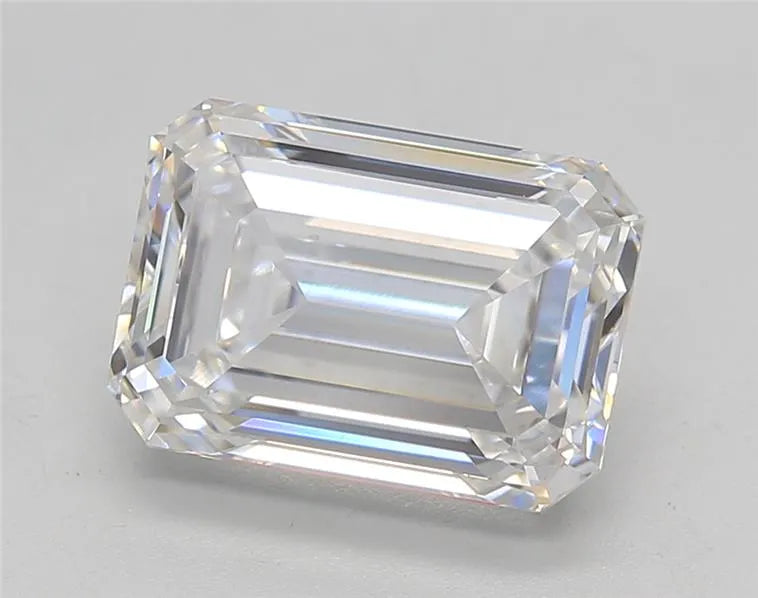 3.61ct Emerald Lab Grown Diamond (Colour E, Clarity VS1, GIA Certified)