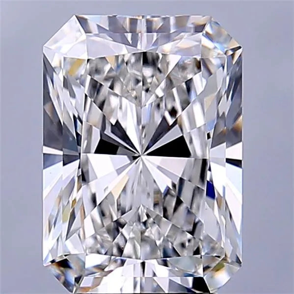 3.62ct Radiant Lab Grown Diamond (Colour E, Clarity VS1, IGI Certified)