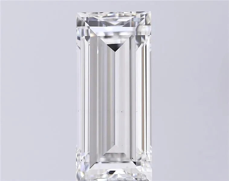 3.68ct Baguette Lab Grown Diamond (Colour F, Clarity VS1, IGI Certified)