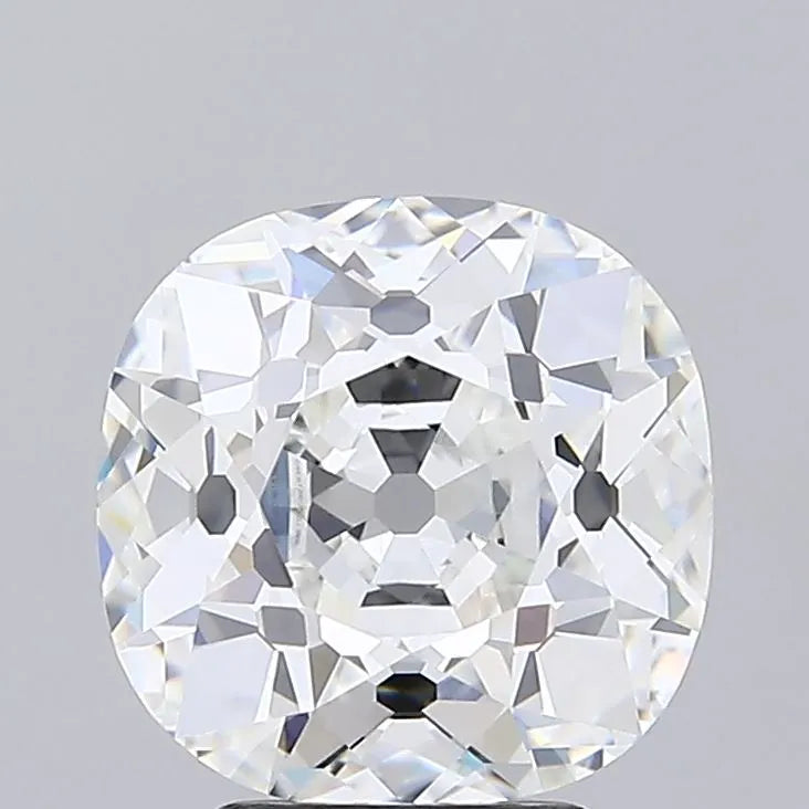 3.68ct Cushion Lab Grown Diamond (Colour E, Clarity VVS2, IGI Certified)