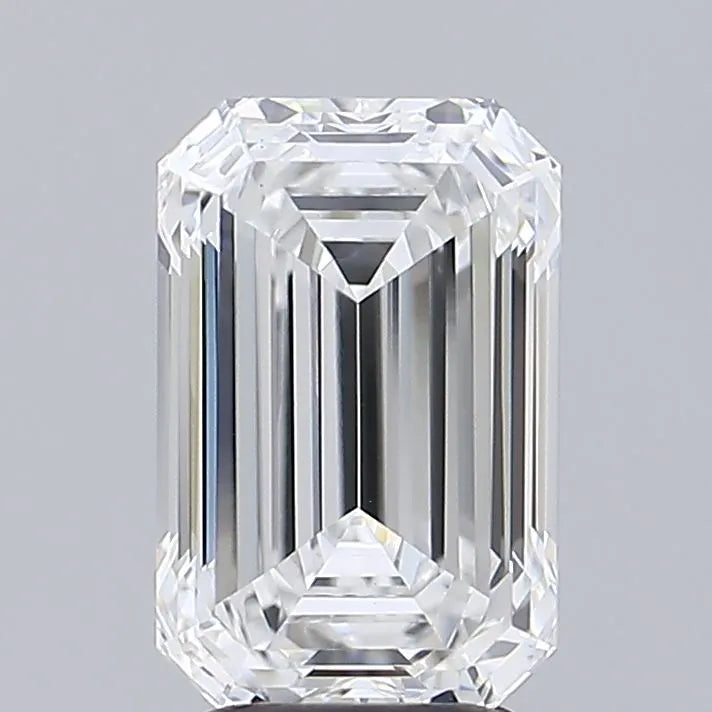 3.69ct Emerald Lab Grown Diamond (Colour E, Clarity VS1, IGI Certified)