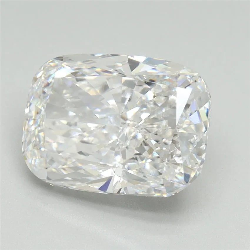 3.70ct Cushion brilliant Lab Grown Diamond (Colour D, Clarity VVS2, IGI Certified)