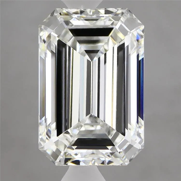 3.70ct Emerald Lab Grown Diamond (Colour G, Clarity VVS2, IGI Certified)