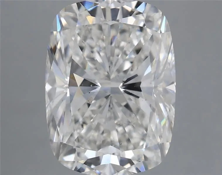 3.72ct Cushion modified Lab Grown Diamond (Colour F, Clarity VS2, IGI Certified)