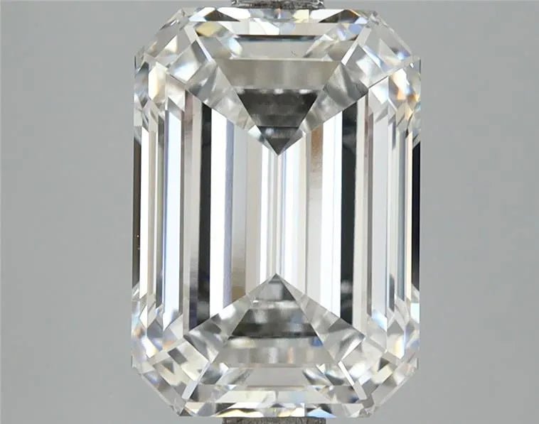 3.72ct Emerald Lab Grown Diamond (Colour E, Clarity VVS2, IGI Certified)