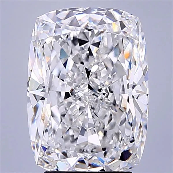 3.73ct Cushion modified Lab Grown Diamond (Colour E, Clarity VVS1, IGI Certified)