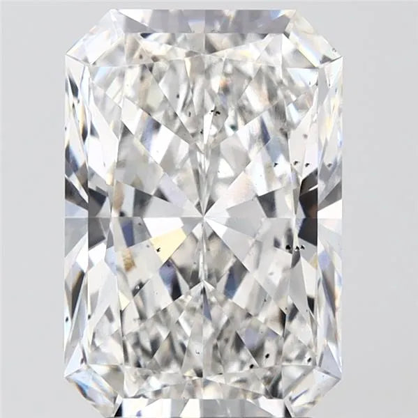 3.73ct Radiant Lab Grown Diamond (Colour G, Clarity SI1, IGI Certified)