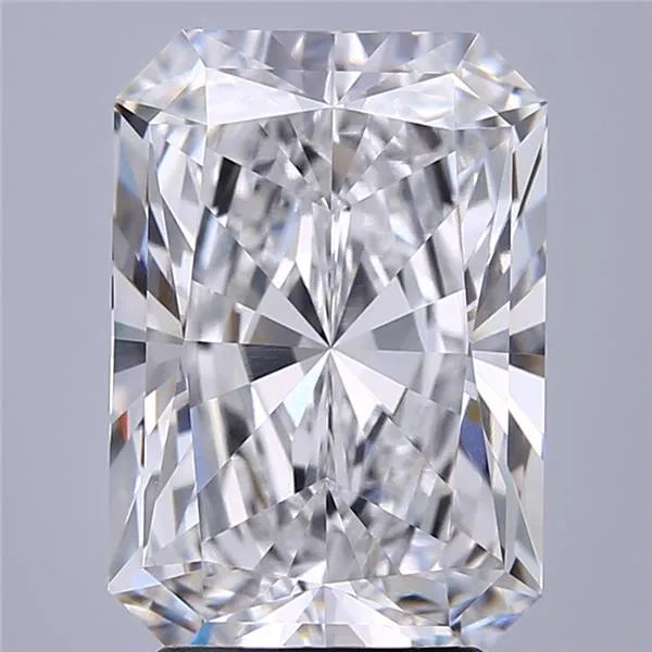 3.74ct Radiant Lab Grown Diamond (Colour D, Clarity VVS1, IGI Certified)