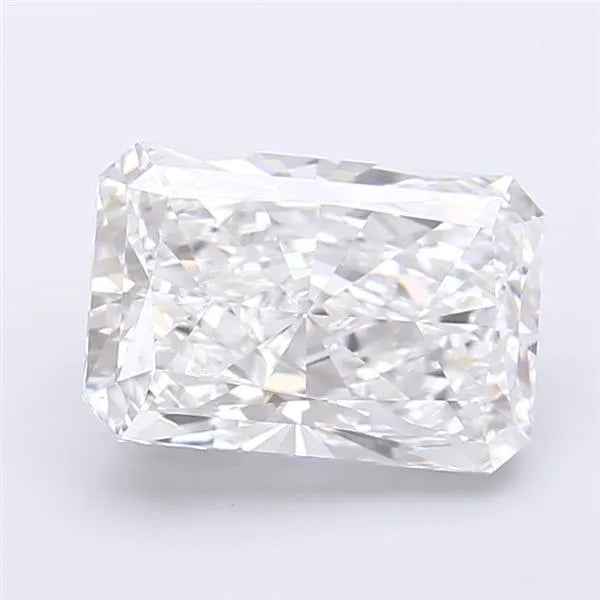 3.74ct Radiant Lab Grown Diamond (Colour E, Clarity VVS2, IGI Certified)