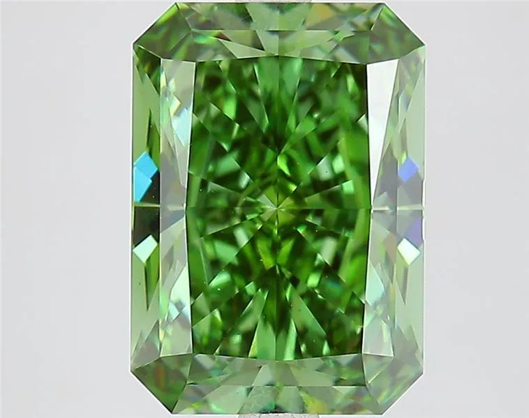 3.75ct Radiant Lab Grown Diamond (Colour Fancy Vivid Green, Clarity VS1, IGI Certified)