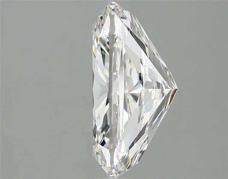 3.76ct Cushion modified Lab Grown Diamond (Colour G, Clarity VS2, IGI Certified)