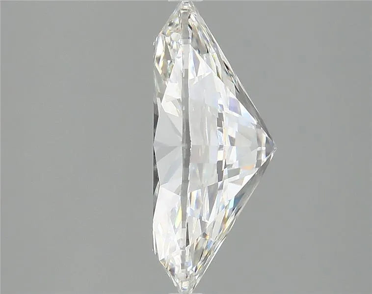 3.77ct Oval Lab Grown Diamond (Colour G, Clarity VS1, IGI Certified)