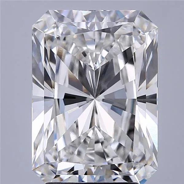 3.78ct Radiant Lab Grown Diamond (Colour E, Clarity VVS2, IGI Certified)