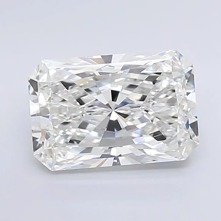 3.81ct Radiant Lab Grown Diamond (Colour G, Clarity VVS1, IGI Certified)