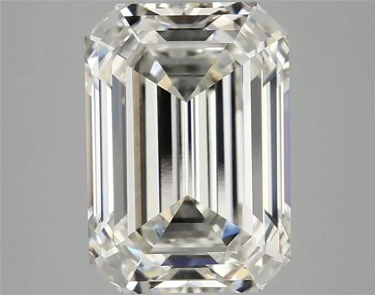 3.84ct Emerald Lab Grown Diamond (Colour H, Clarity VVS2, IGI Certified)