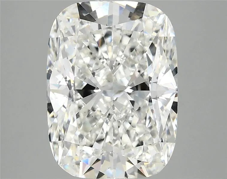 3.85ct Cushion modified Lab Grown Diamond (Colour G, Clarity VS2, IGI Certified)
