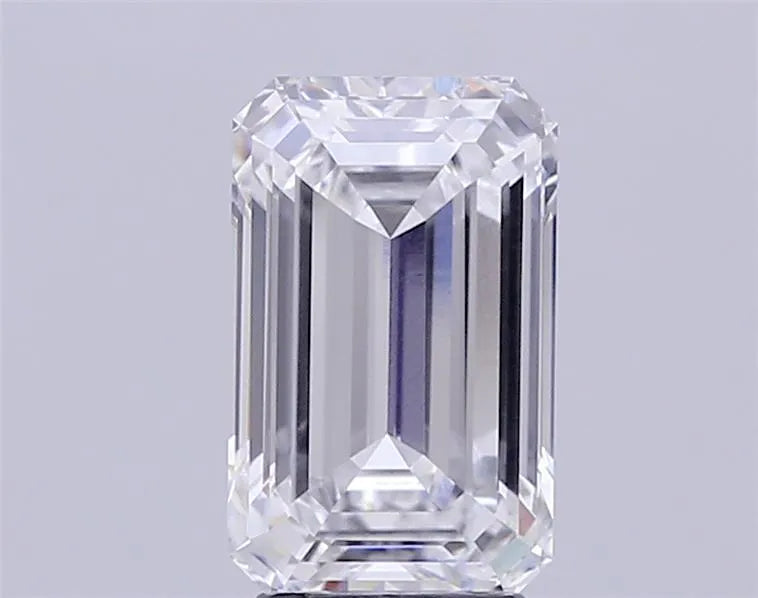 3.88ct Emerald Lab Grown Diamond (Colour D, Clarity VVS2, IGI Certified)