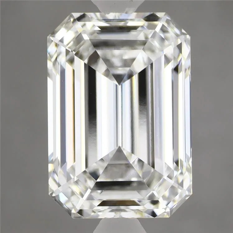 3.88ct Emerald Lab Grown Diamond (Colour F, Clarity VVS2, IGI Certified)