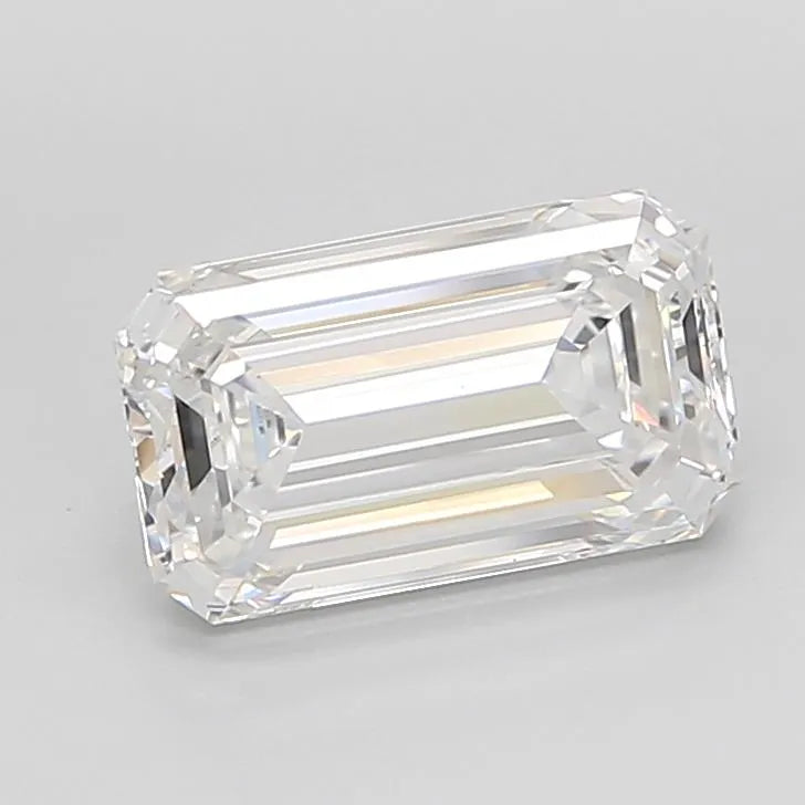 3.89ct Emerald Lab Grown Diamond (Colour E, Clarity VVS1, IGI Certified)