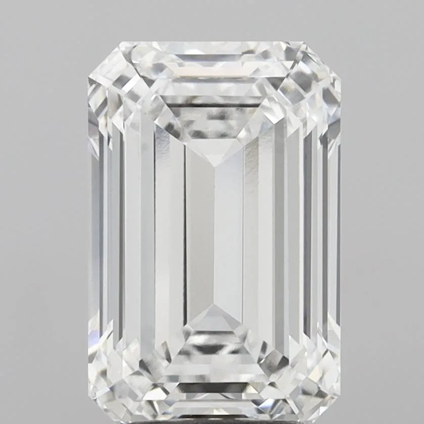 3.94ct Emerald Lab Grown Diamond (Colour E, Clarity VVS1, IGI Certified)