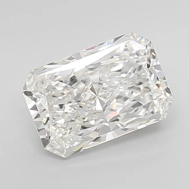 3.94ct Radiant Lab Grown Diamond (Colour G, Clarity VS2, IGI Certified)