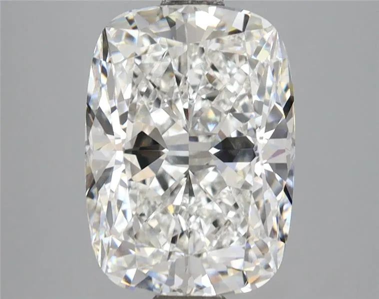 3.95ct Cushion modified Lab Grown Diamond (Colour F, Clarity VVS2, IGI Certified)