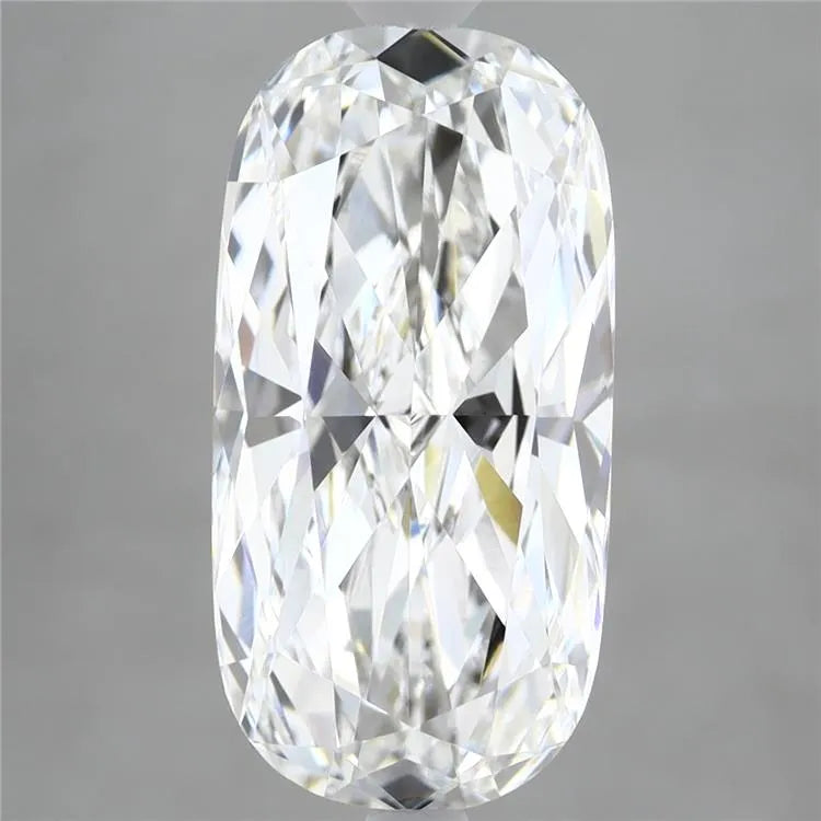 3.97ct Cushion modified Lab Grown Diamond (Colour E, Clarity VVS2, IGI Certified)