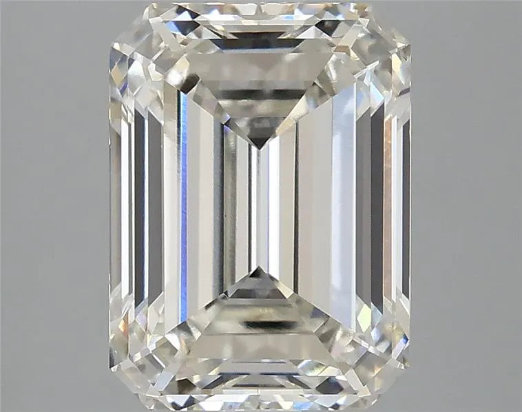 4.01ct Emerald Lab Grown Diamond (Colour H, Clarity VVS2, IGI Certified)